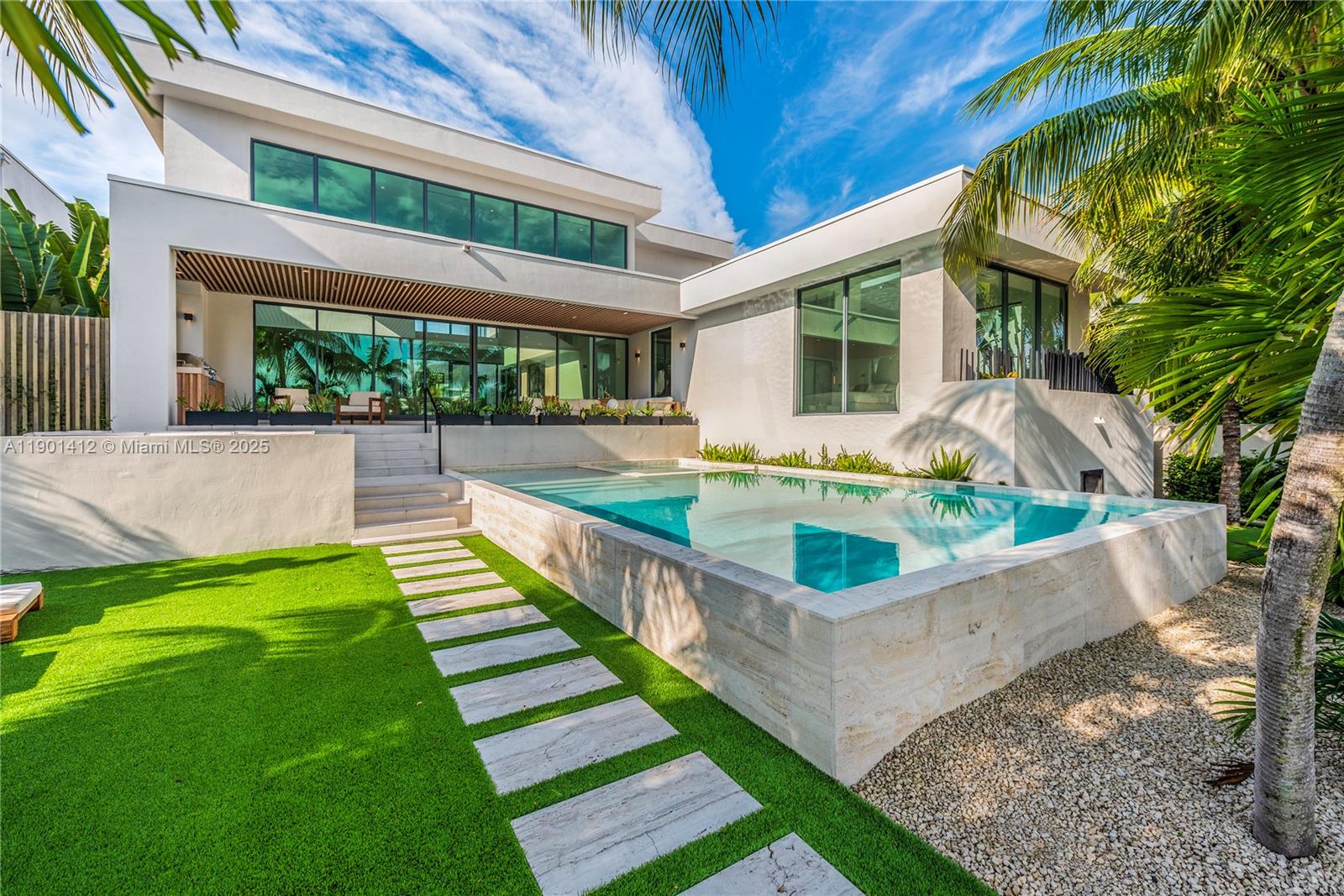 BELLE MEADE 1ST ADDN - Residential Lease