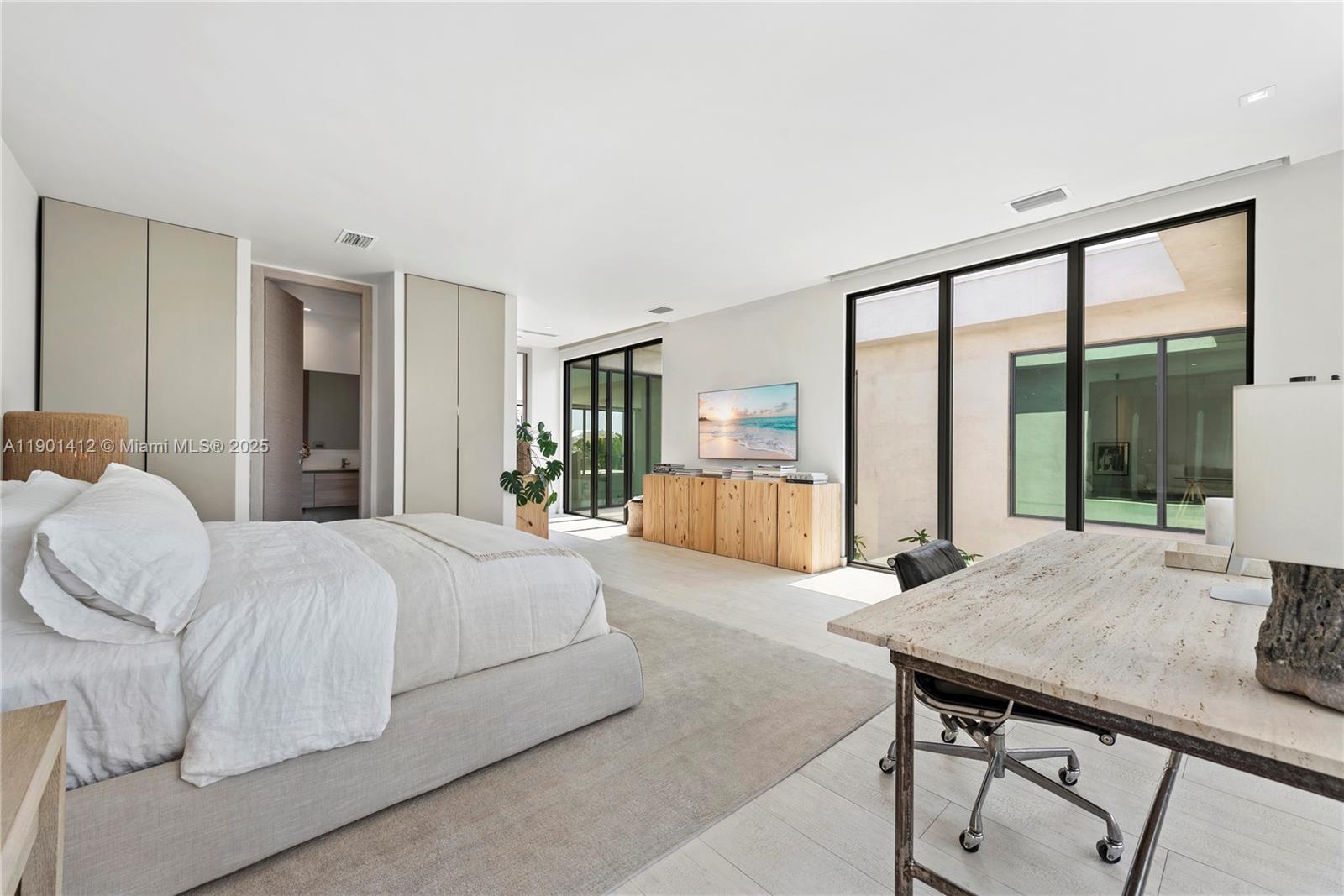 BELLE MEADE 1ST ADDN - Residential Lease