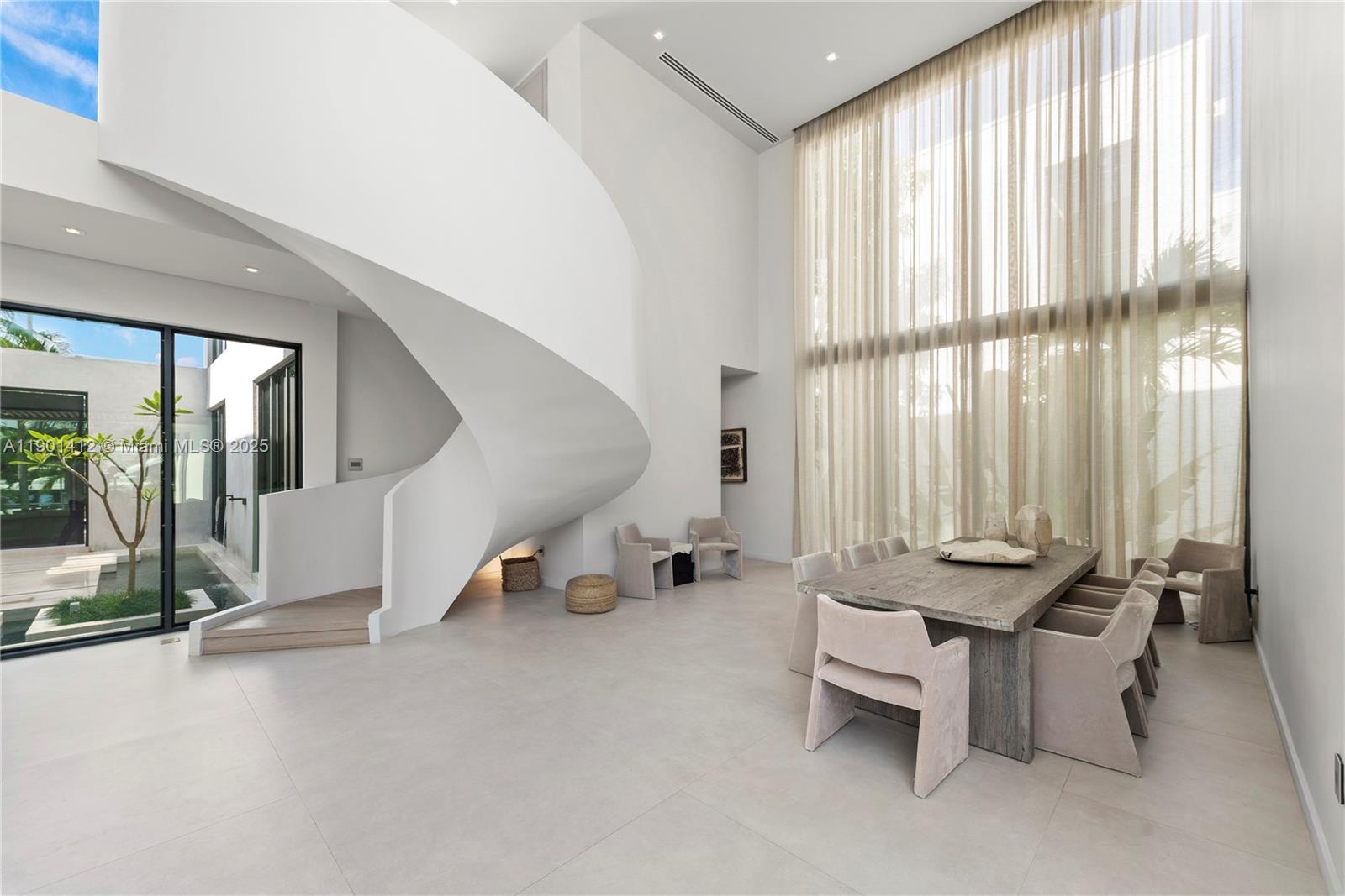 BELLE MEADE 1ST ADDN - Residential Lease