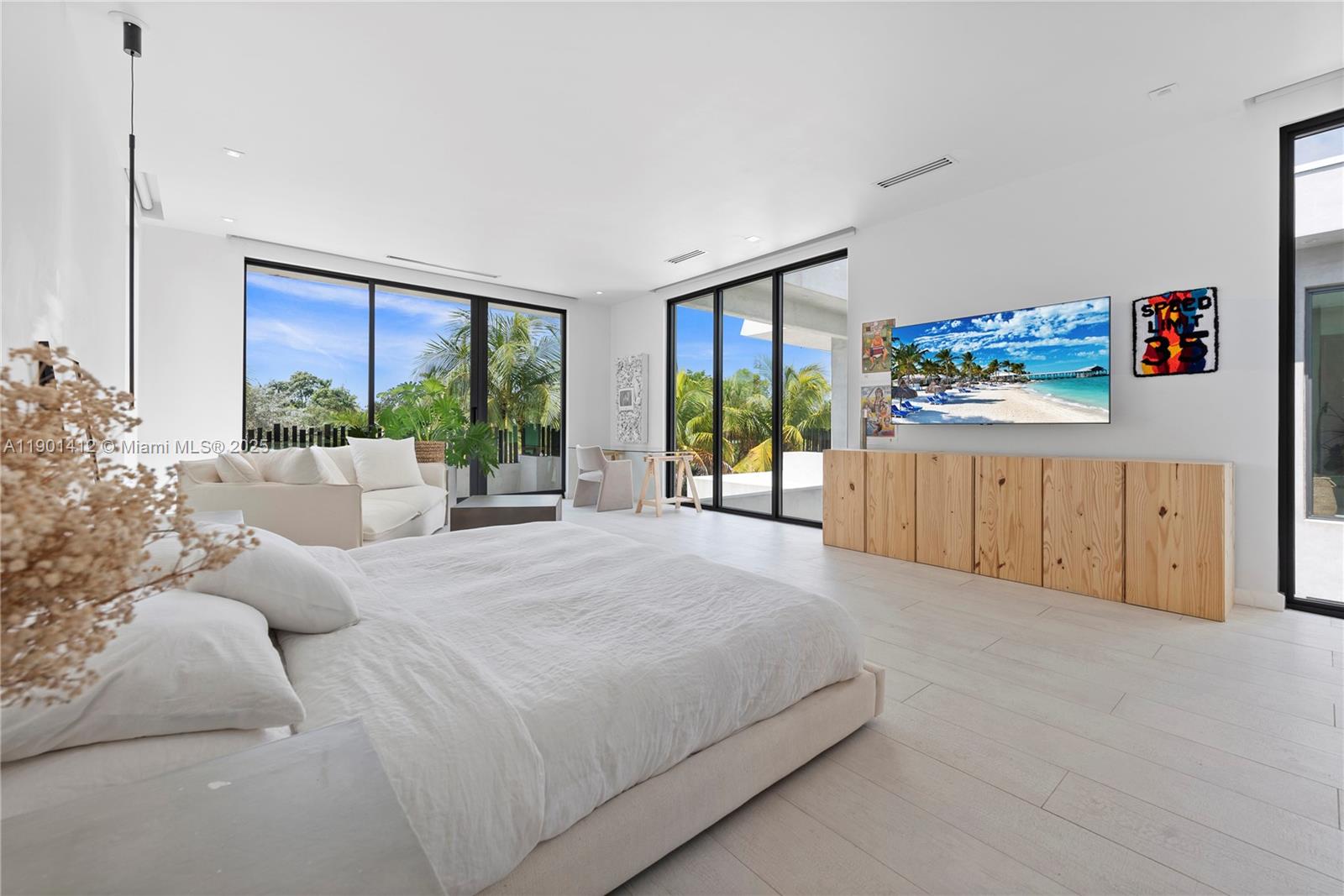 BELLE MEADE 1ST ADDN - Residential Lease