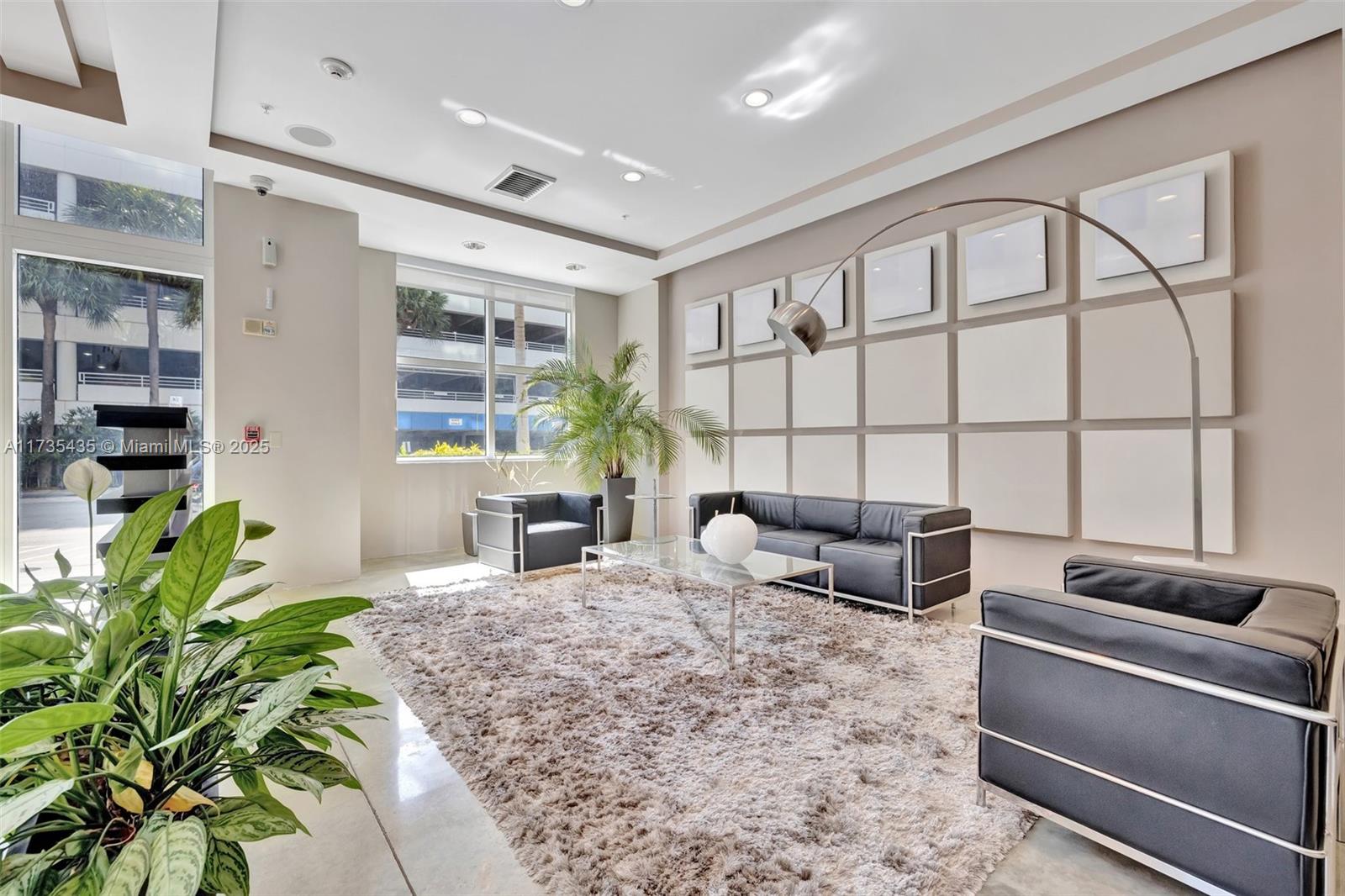 313 Ne 2nd St 703, Fort Lauderdale, Broward County, Florida - 2 Bedrooms  
2 Bathrooms - 