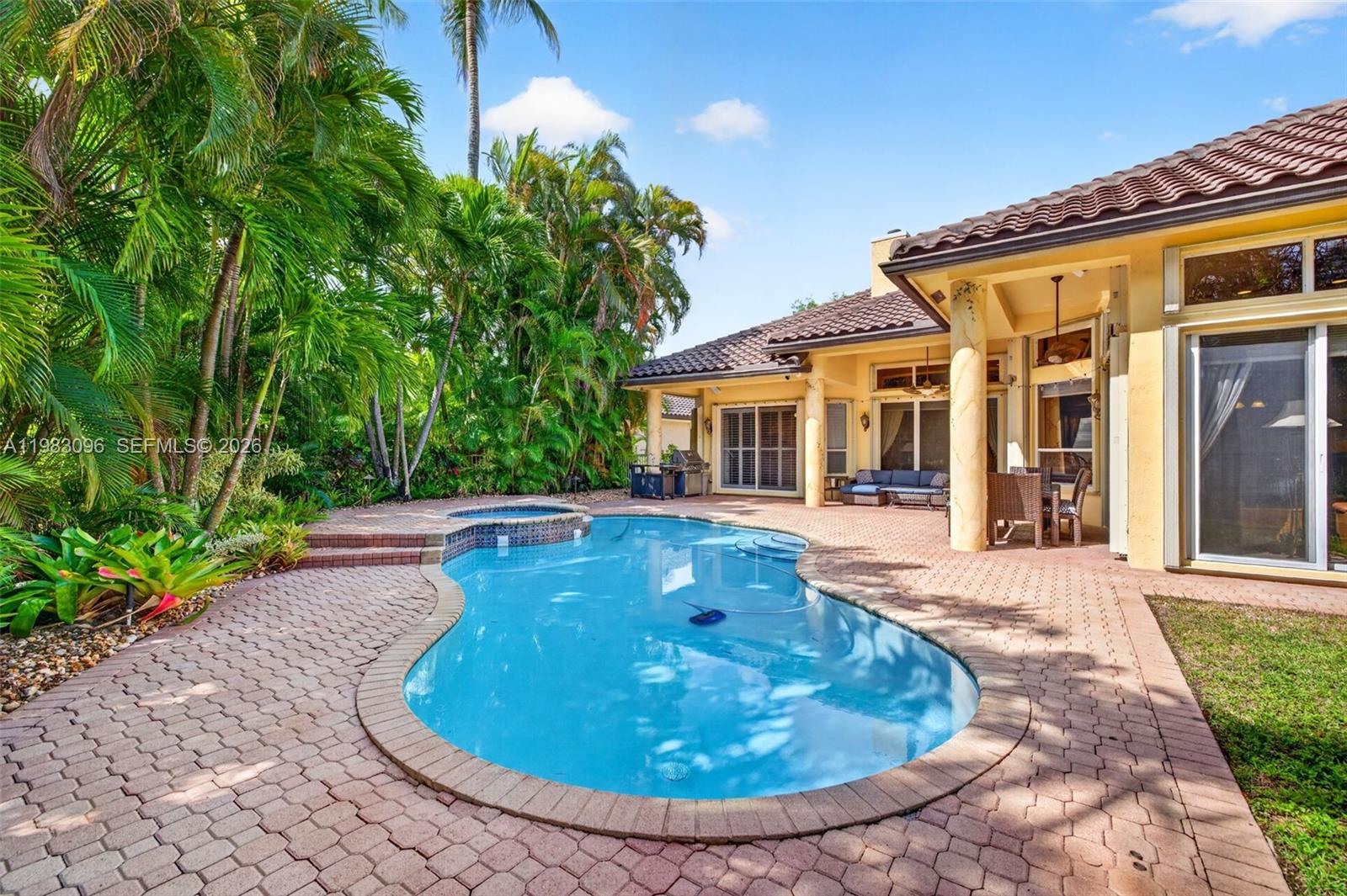 Grand Palms - Residential