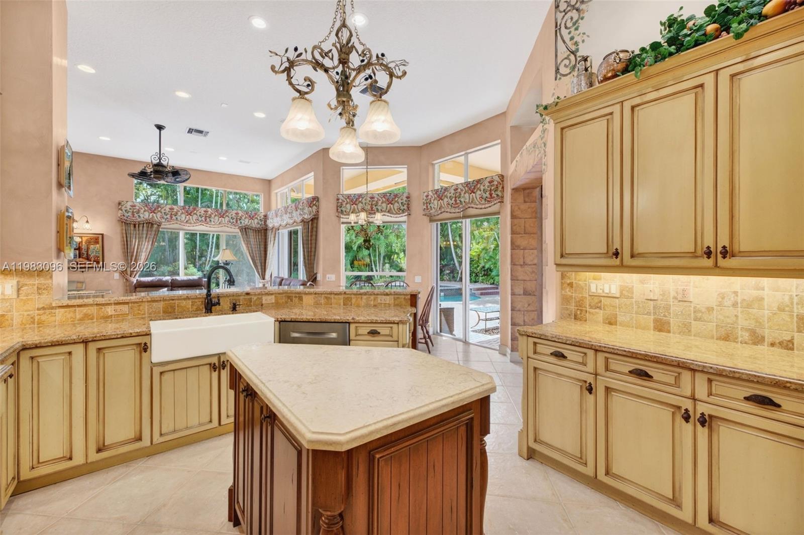 Grand Palms - Residential