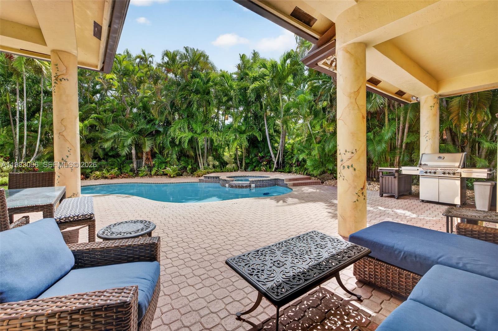 Grand Palms - Residential