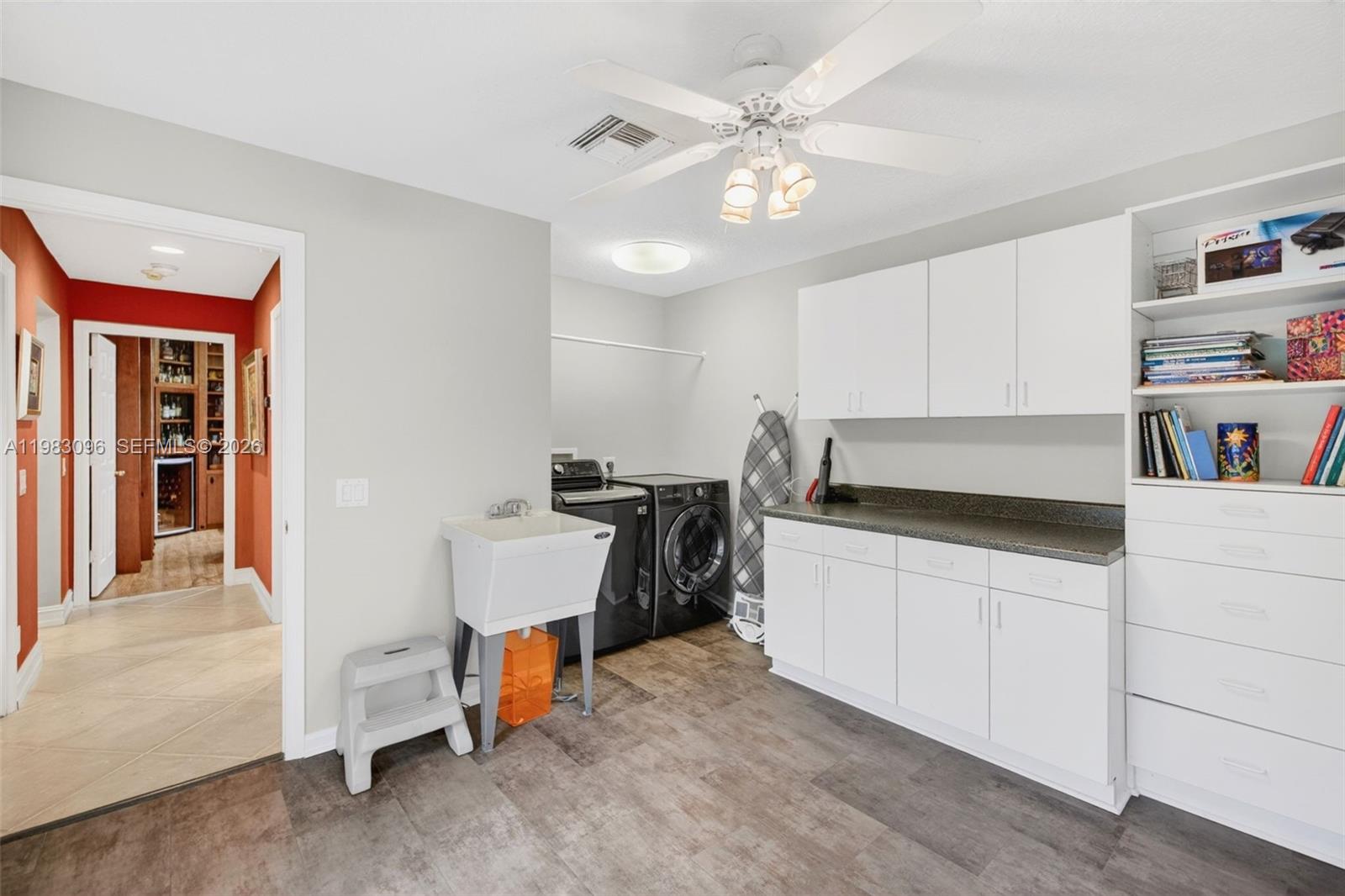 Grand Palms - Residential