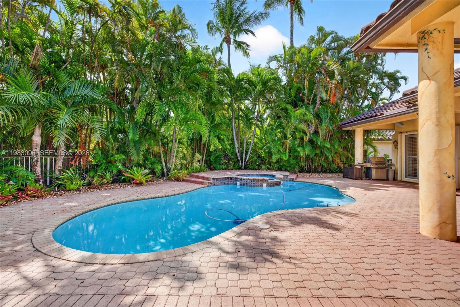 Grand Palms - Residential