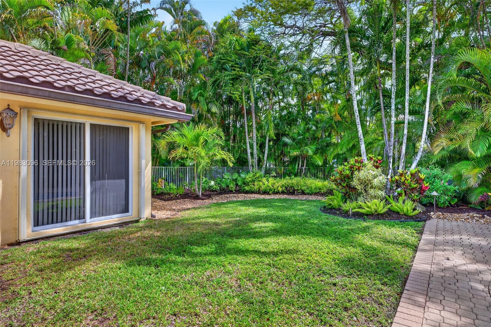 Grand Palms - Residential