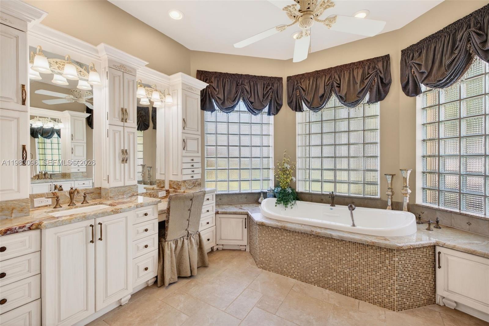 Grand Palms - Residential