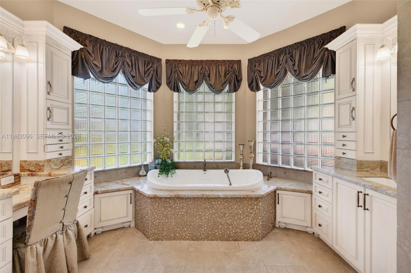 Grand Palms - Residential