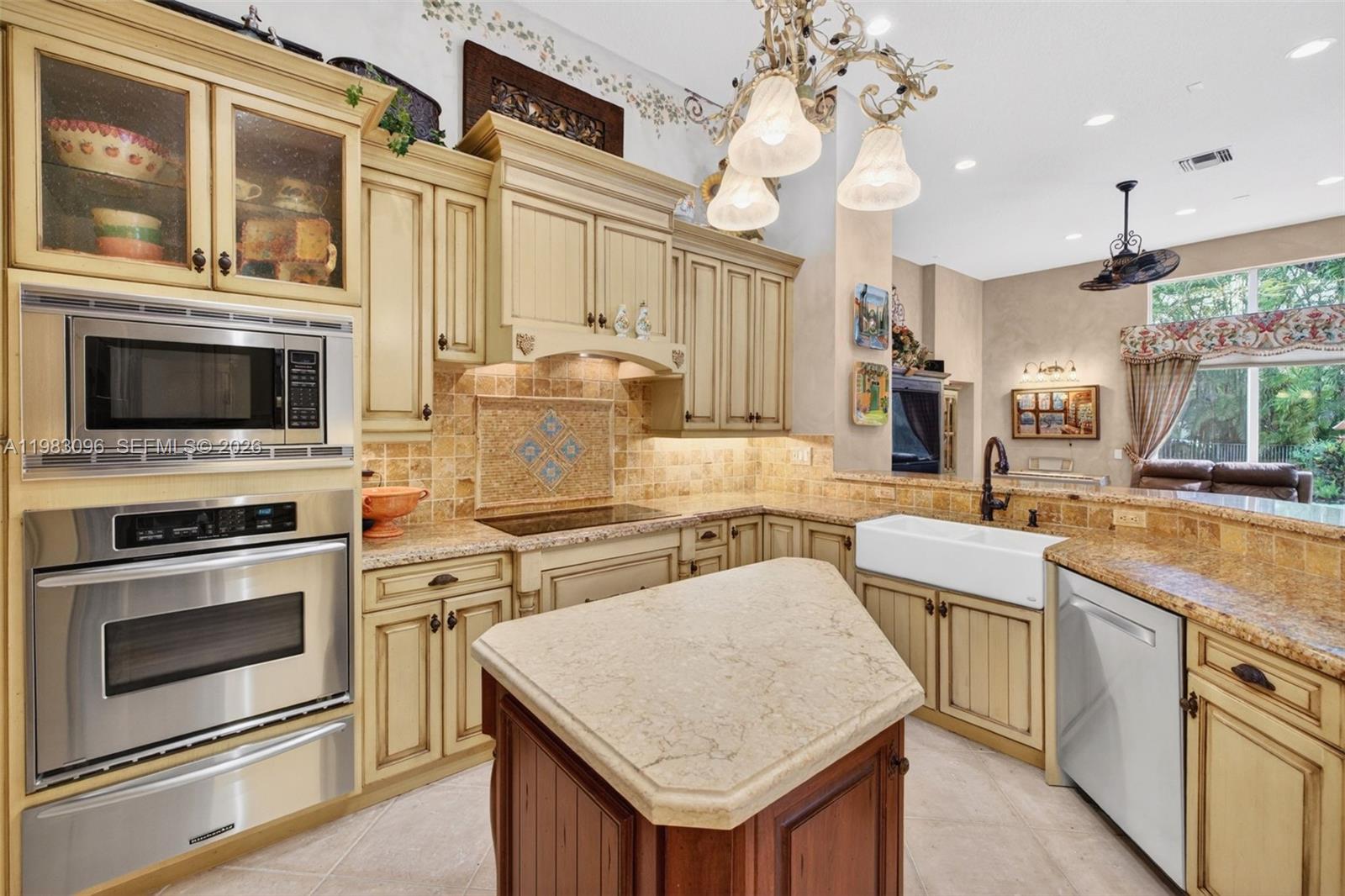 Grand Palms - Residential