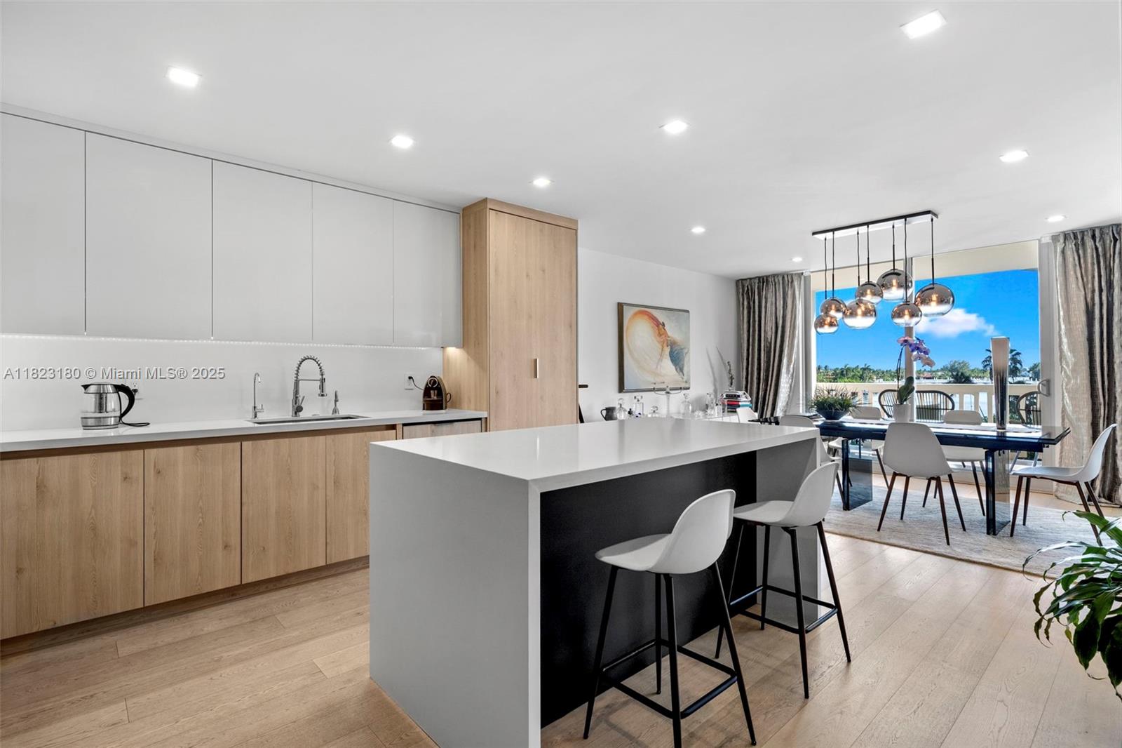 CARAVELLE CONDO - Residential Lease