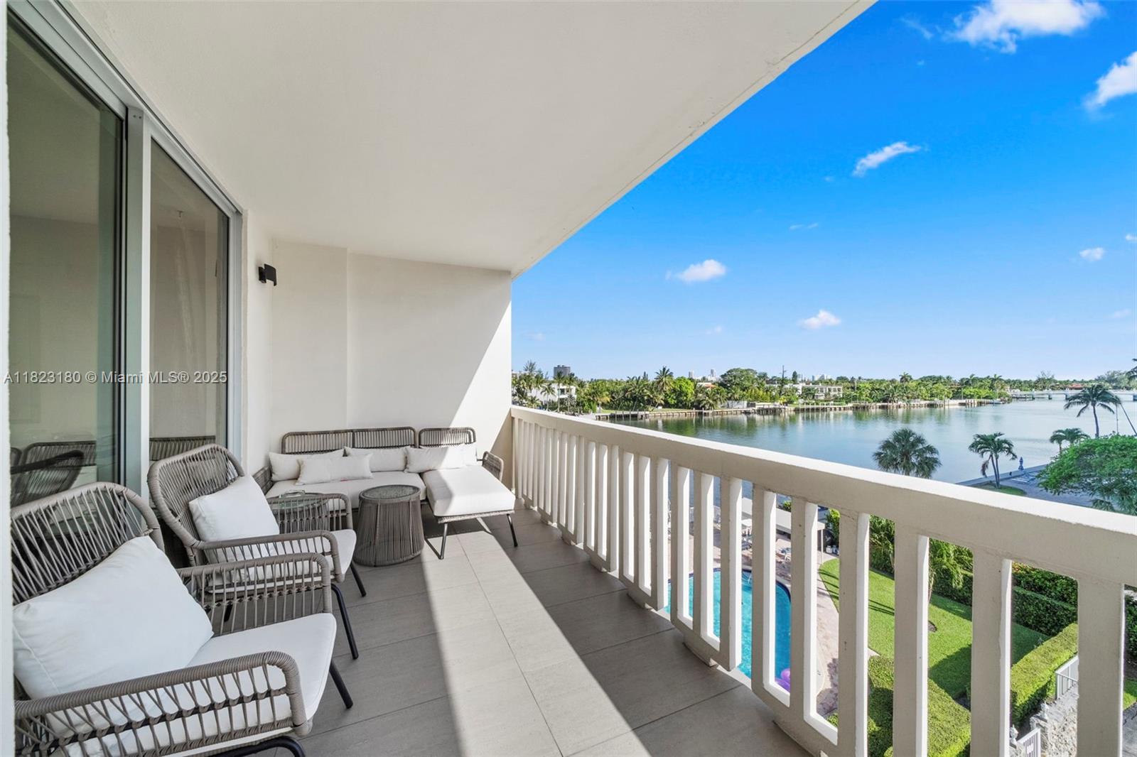 CARAVELLE CONDO - Residential Lease