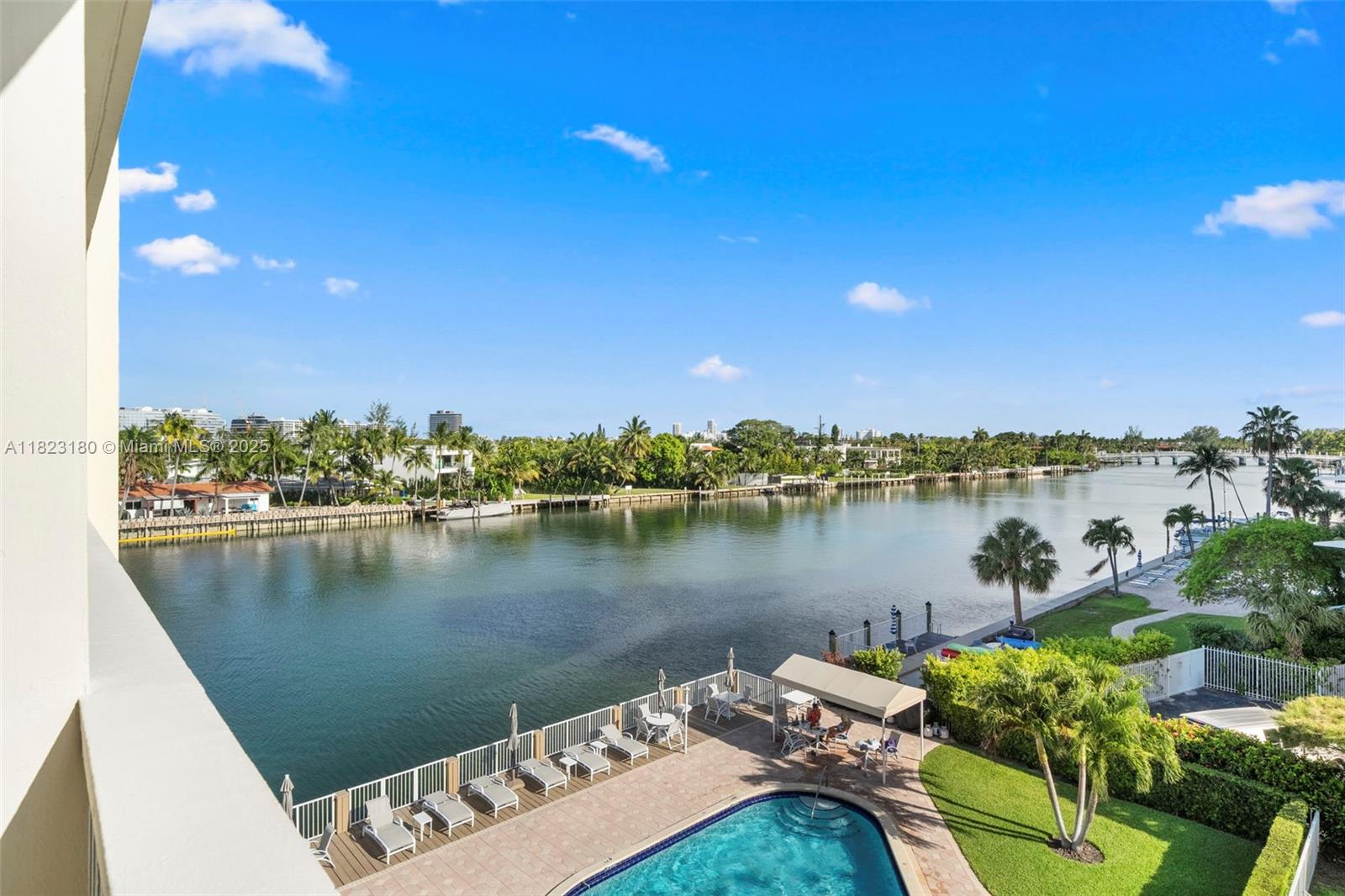 CARAVELLE CONDO - Residential Lease