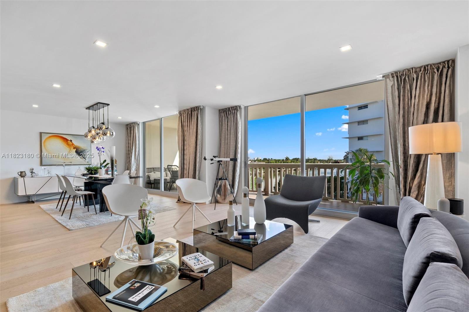 9111 E Bay Harbor Dr 4D
