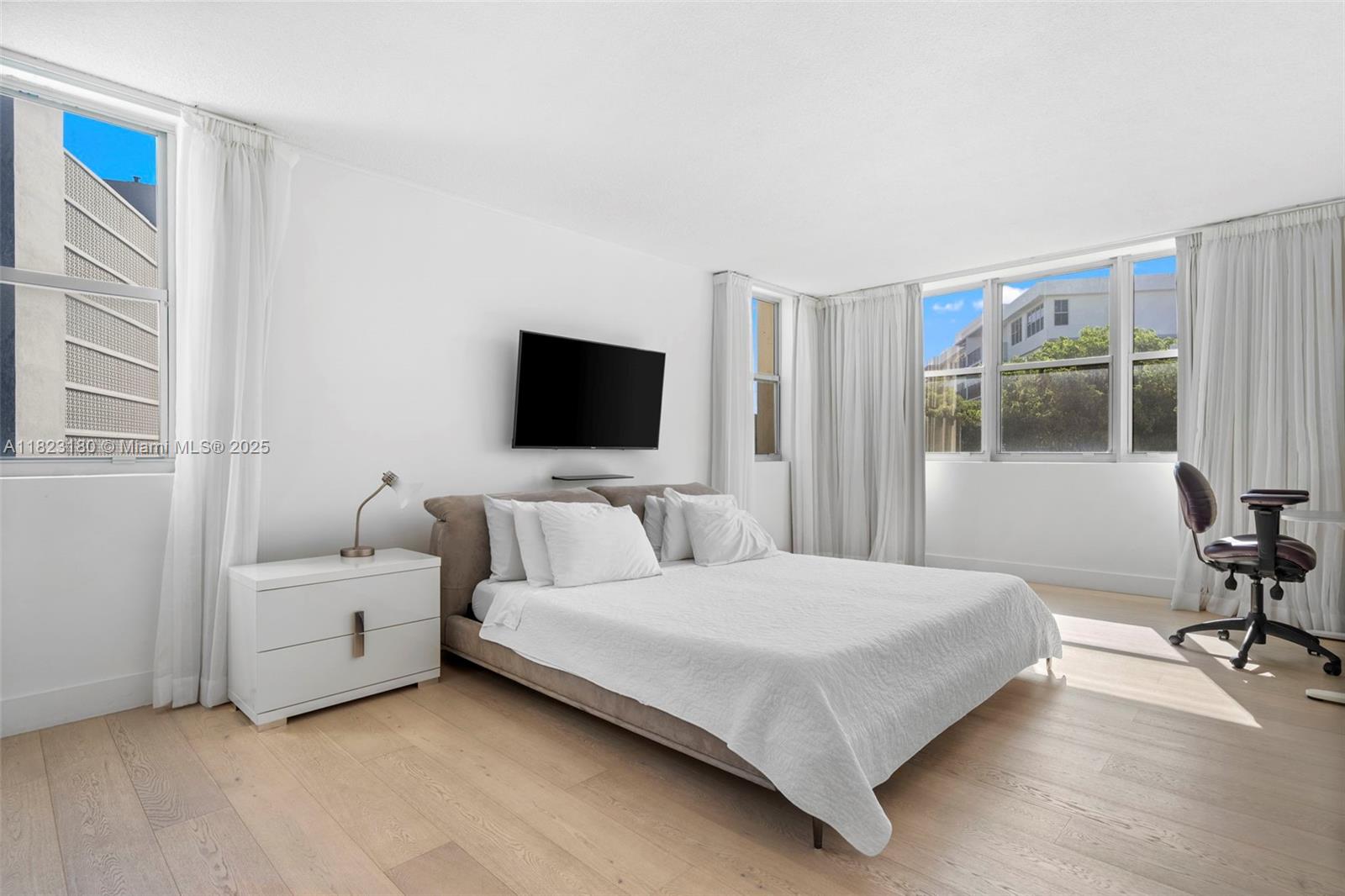 CARAVELLE CONDO - Residential Lease