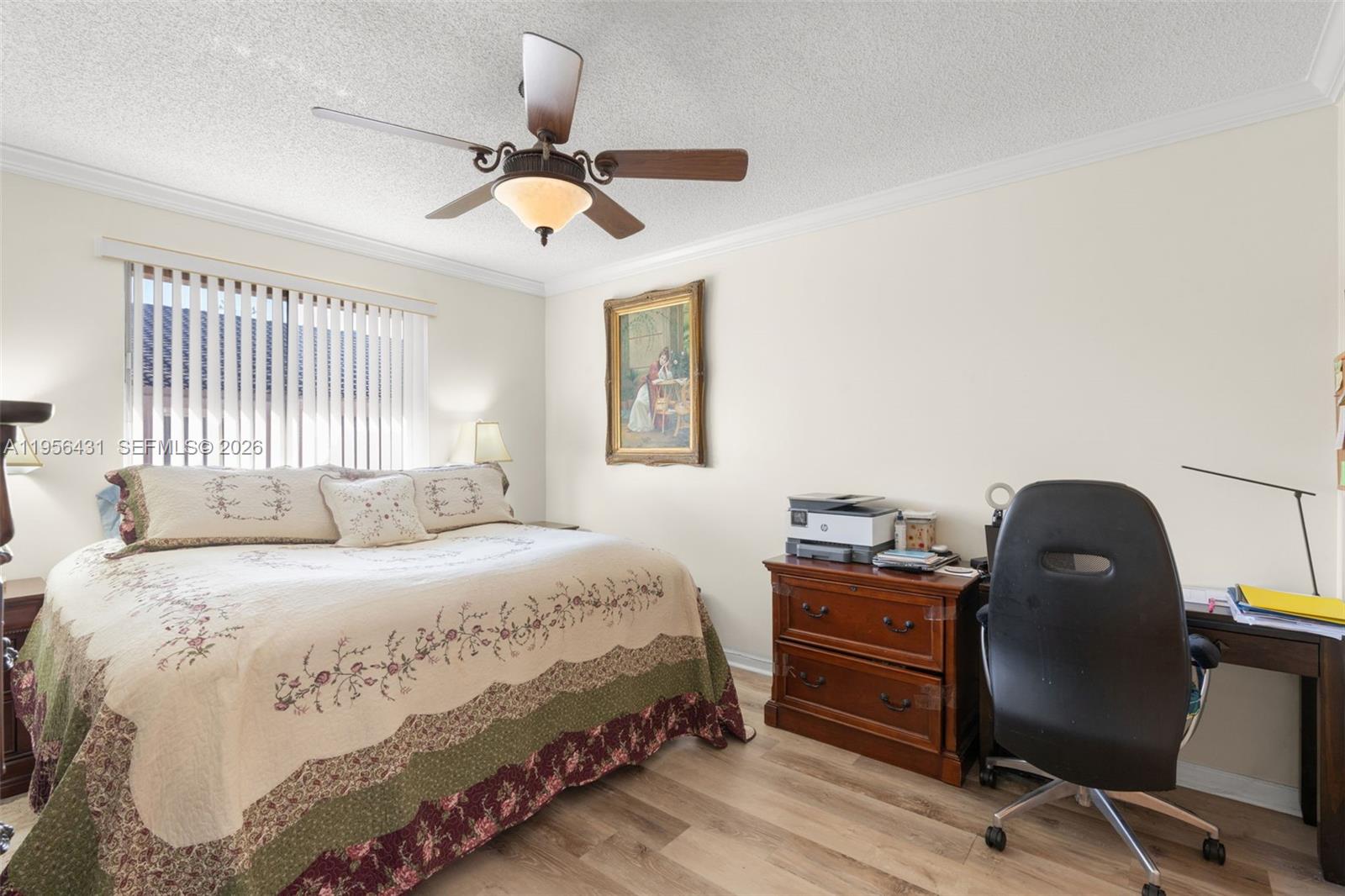 TARA II CONDO - Residential