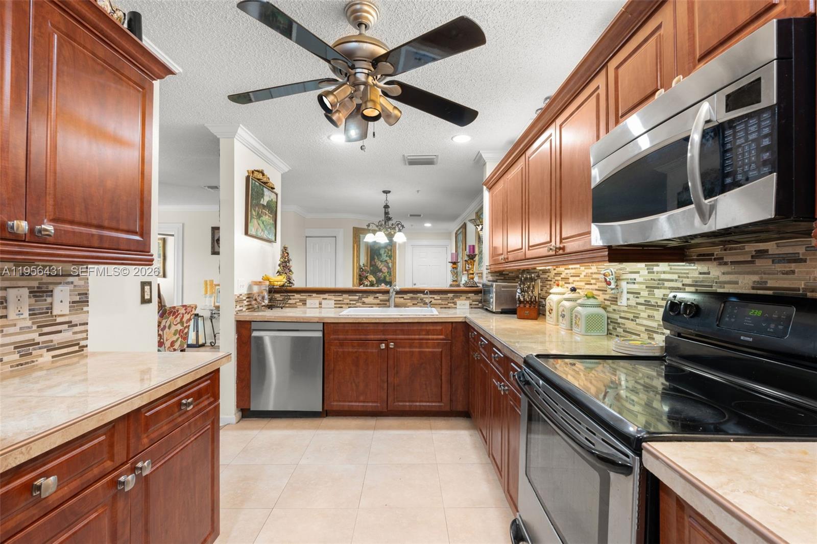 TARA II CONDO - Residential