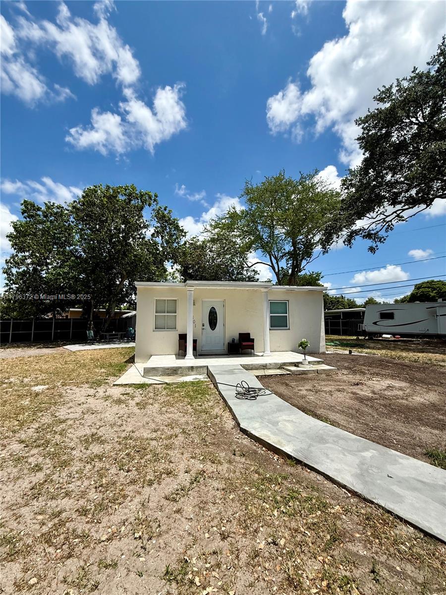 Rental Property at 12801 Westview Dr N/A, Miami, Broward County, Florida - Bedrooms: 2 
Bathrooms: 1  - $2,800 MO.