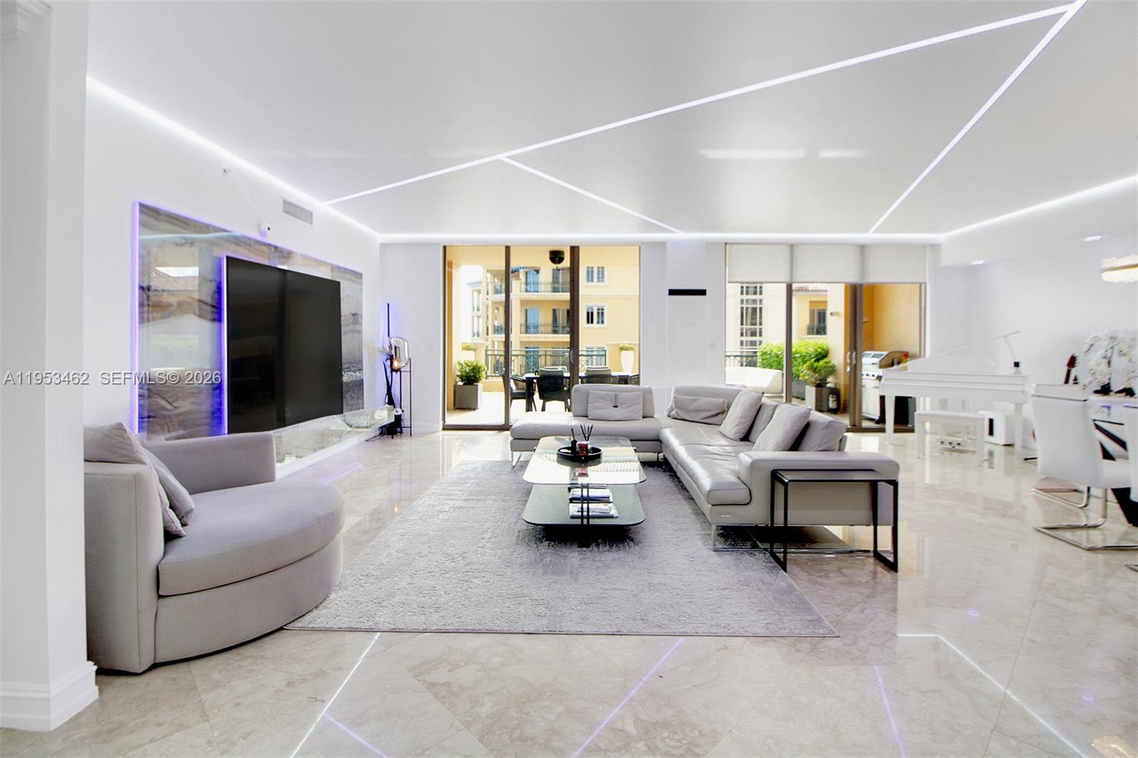 VILLAS OF POSITANO CONDO - Residential