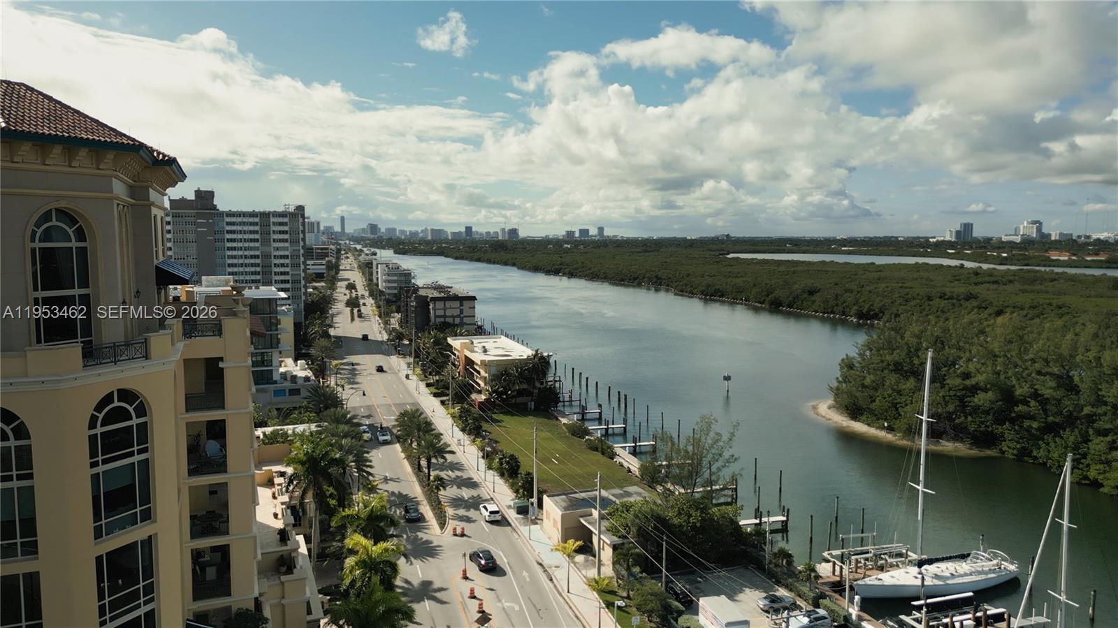 VILLAS OF POSITANO CONDO - Residential