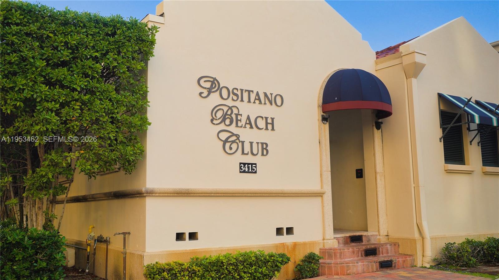 VILLAS OF POSITANO CONDO - Residential