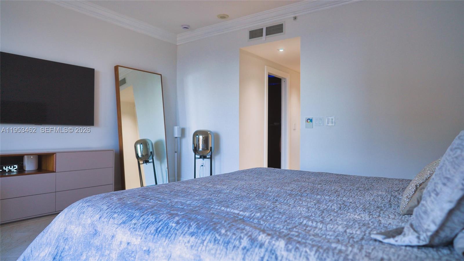 VILLAS OF POSITANO CONDO - Residential