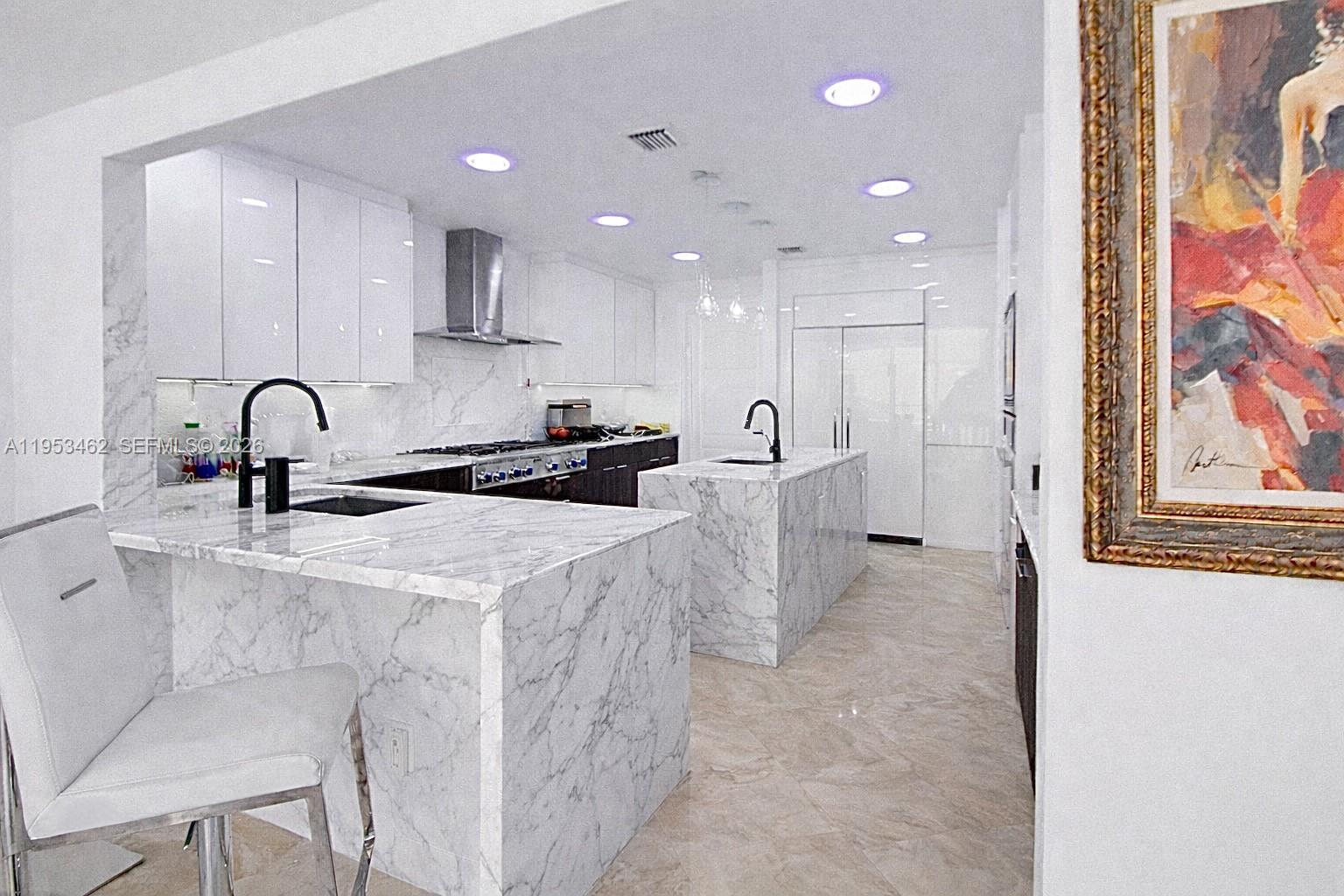 VILLAS OF POSITANO CONDO - Residential