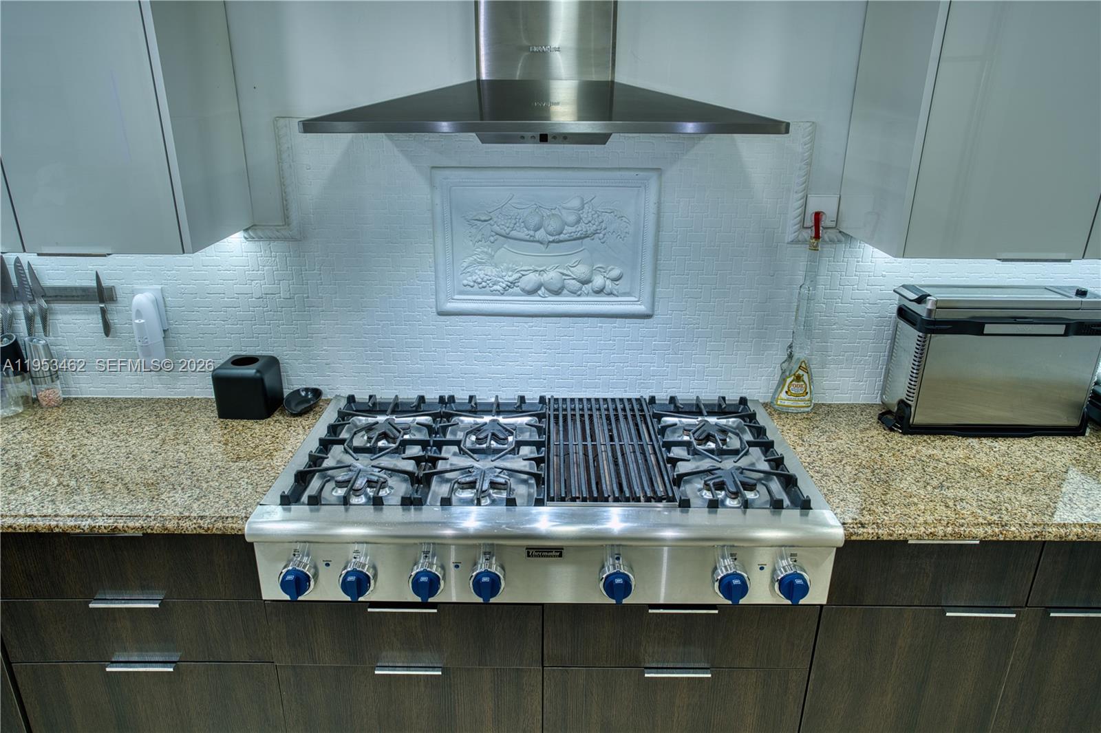 VILLAS OF POSITANO CONDO - Residential