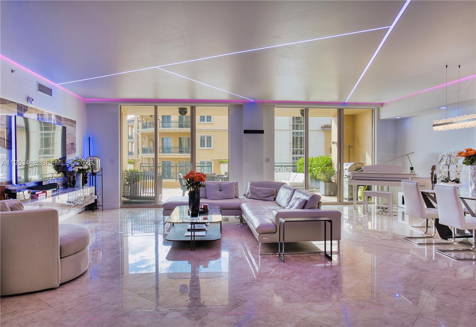 VILLAS OF POSITANO CONDO - Residential