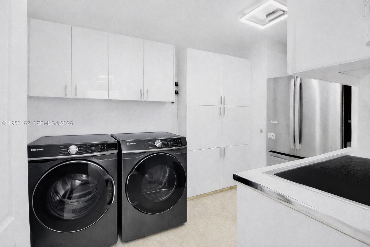 VILLAS OF POSITANO CONDO - Residential