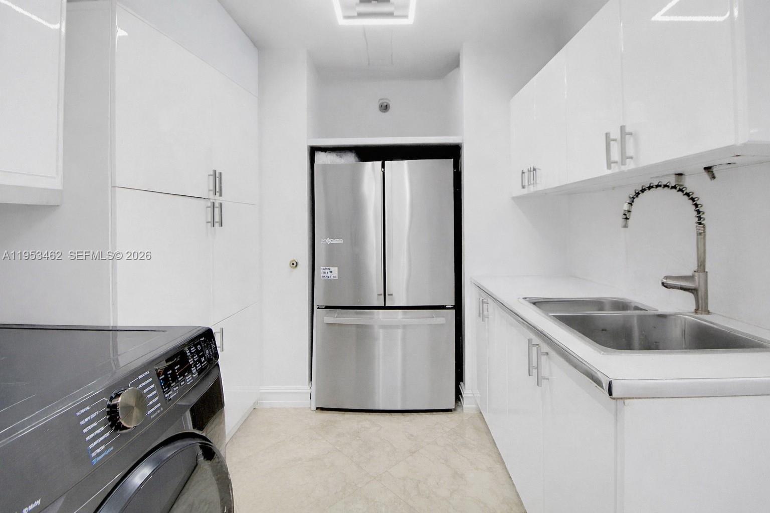 VILLAS OF POSITANO CONDO - Residential