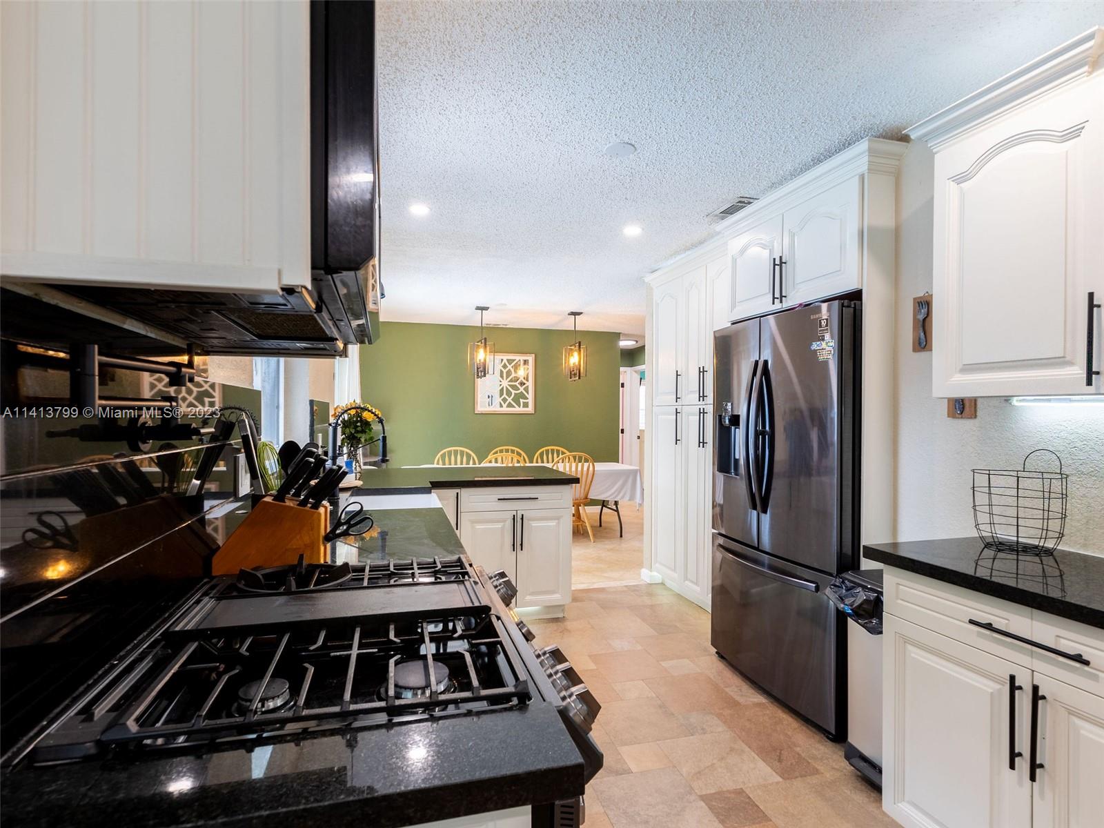 SUNRISE GOLF VILLAGE - Residential