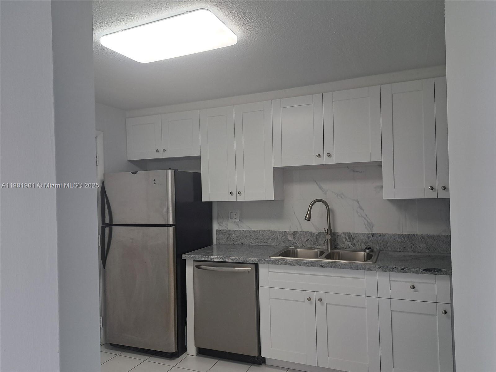 PUERTA DEL SOL CONDO - Residential