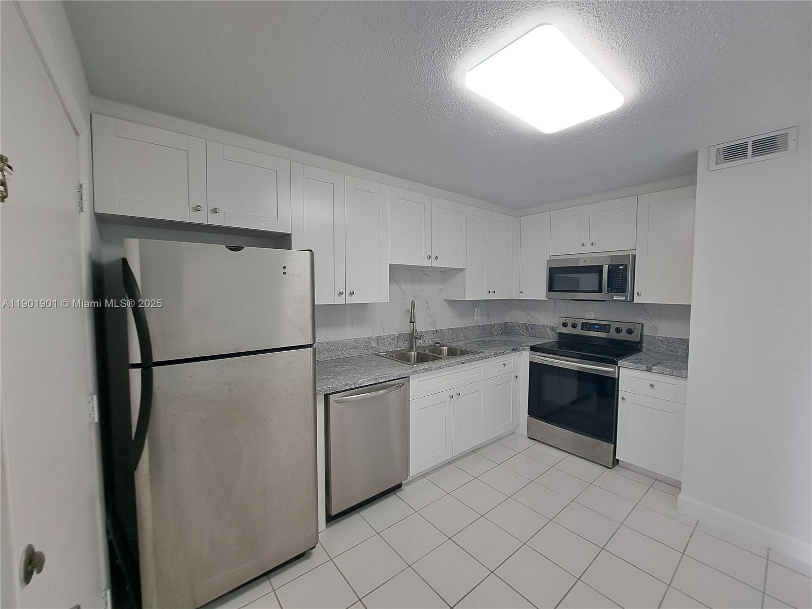 PUERTA DEL SOL CONDO - Residential