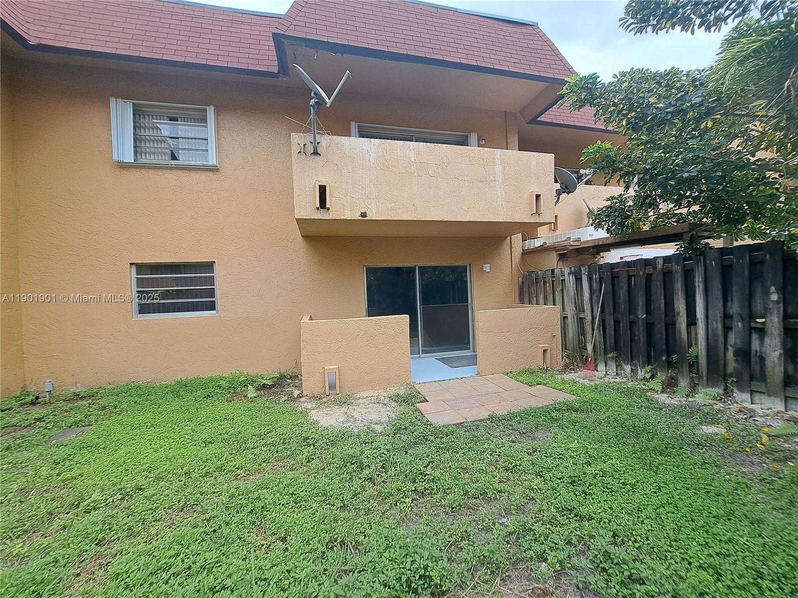 PUERTA DEL SOL CONDO - Residential