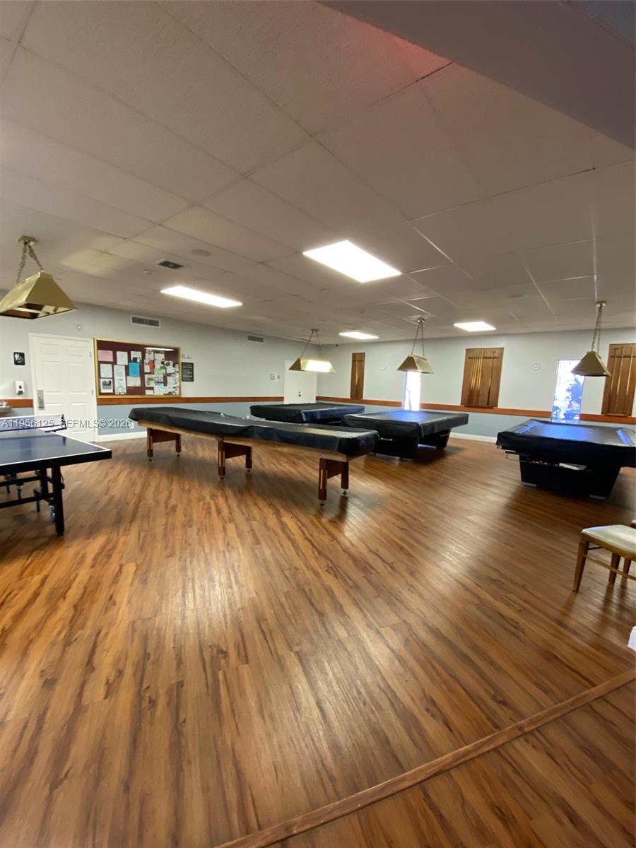 ASHBURY HOUSE EAST - Residential