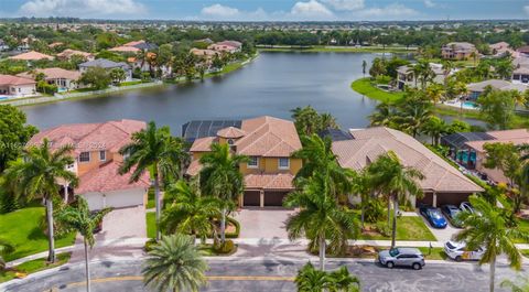 Single Family Residence in Miramar FL 18991 32nd St St 2.jpg