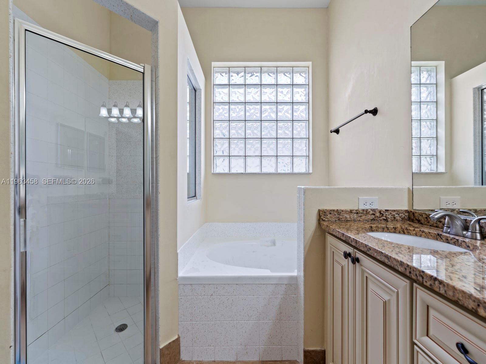 MNR FOREST 4 - Residential