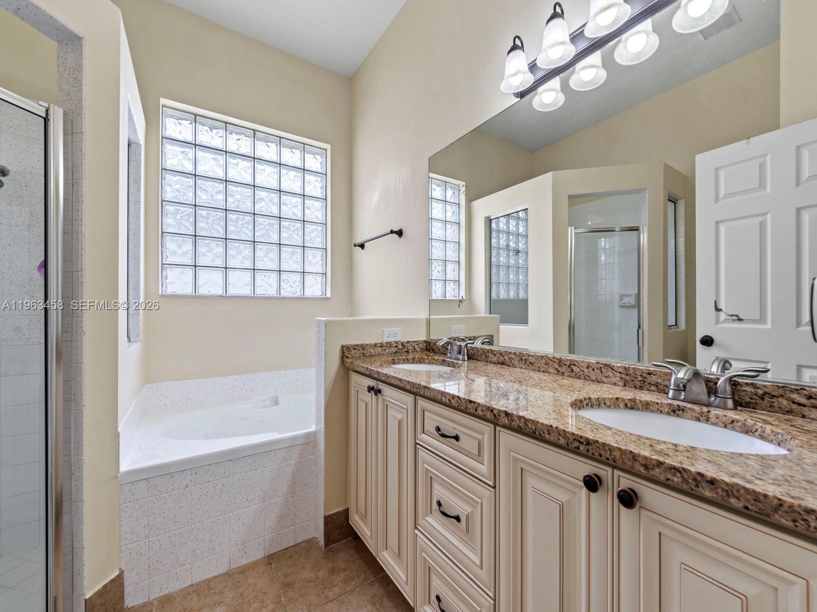 MNR FOREST 4 - Residential