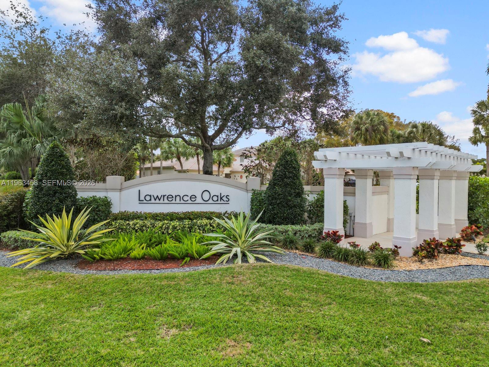 MNR FOREST 4 - Residential