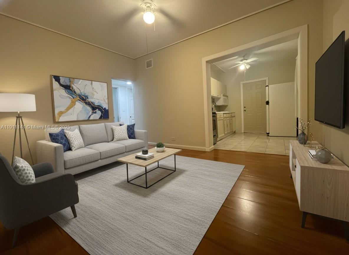 SUNKIST GROVE - Residential Lease