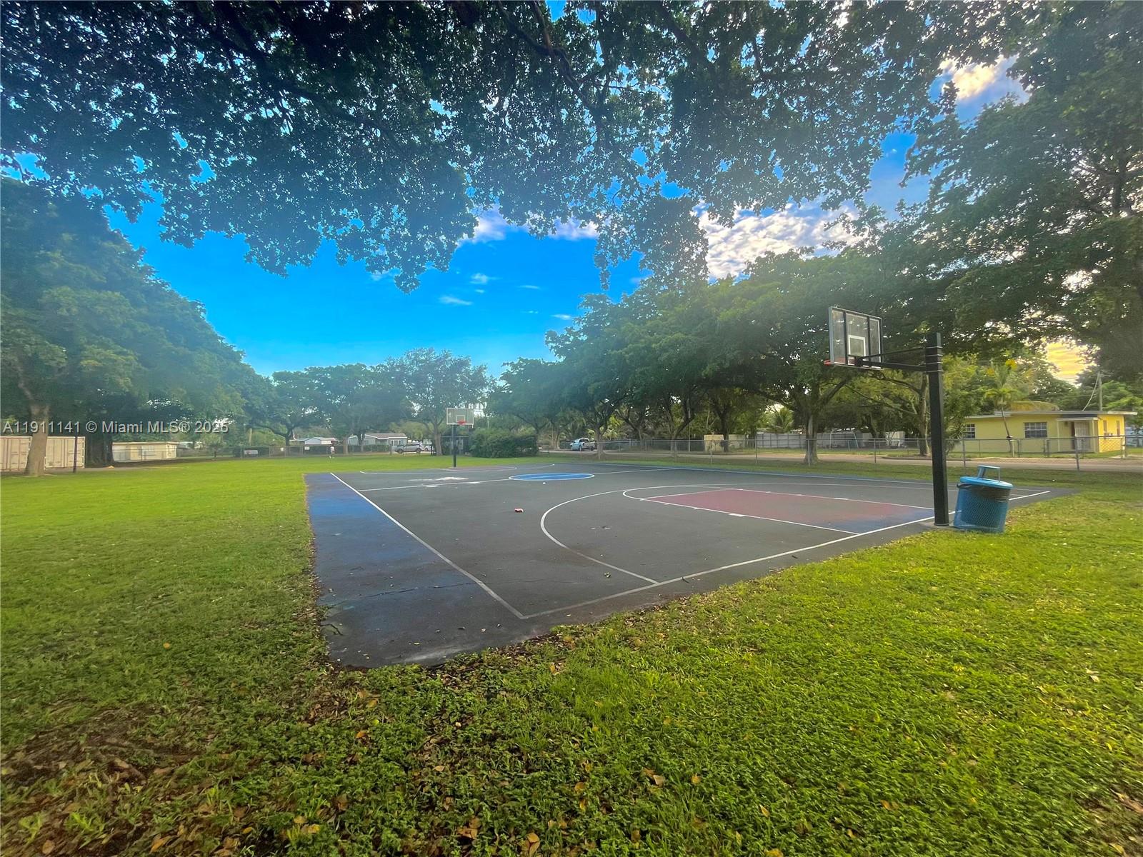 SUNKIST GROVE - Residential Lease