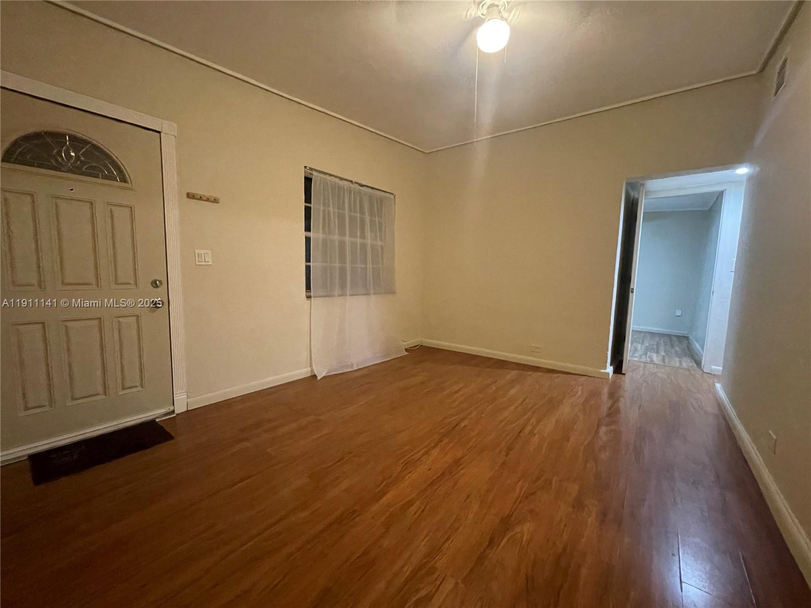 SUNKIST GROVE - Residential Lease