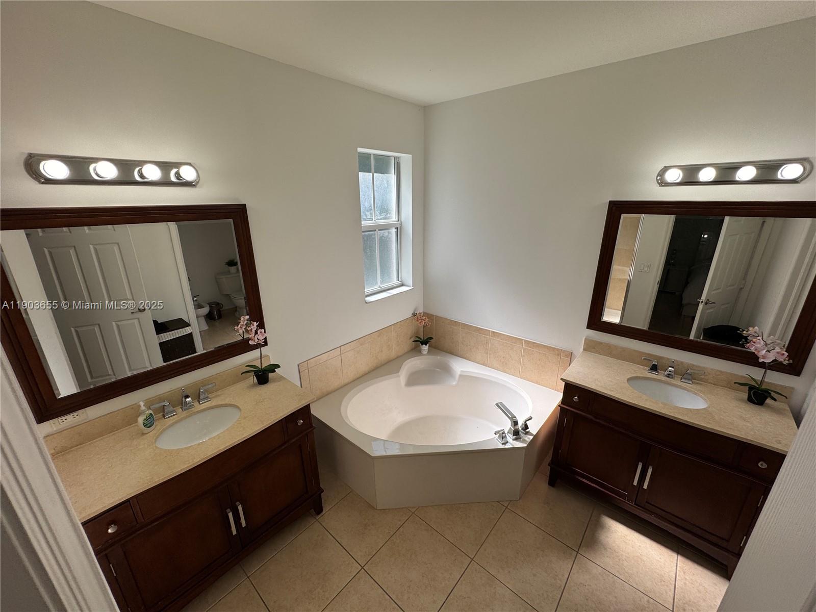 RESERVE AT DORAL EAST - Residential