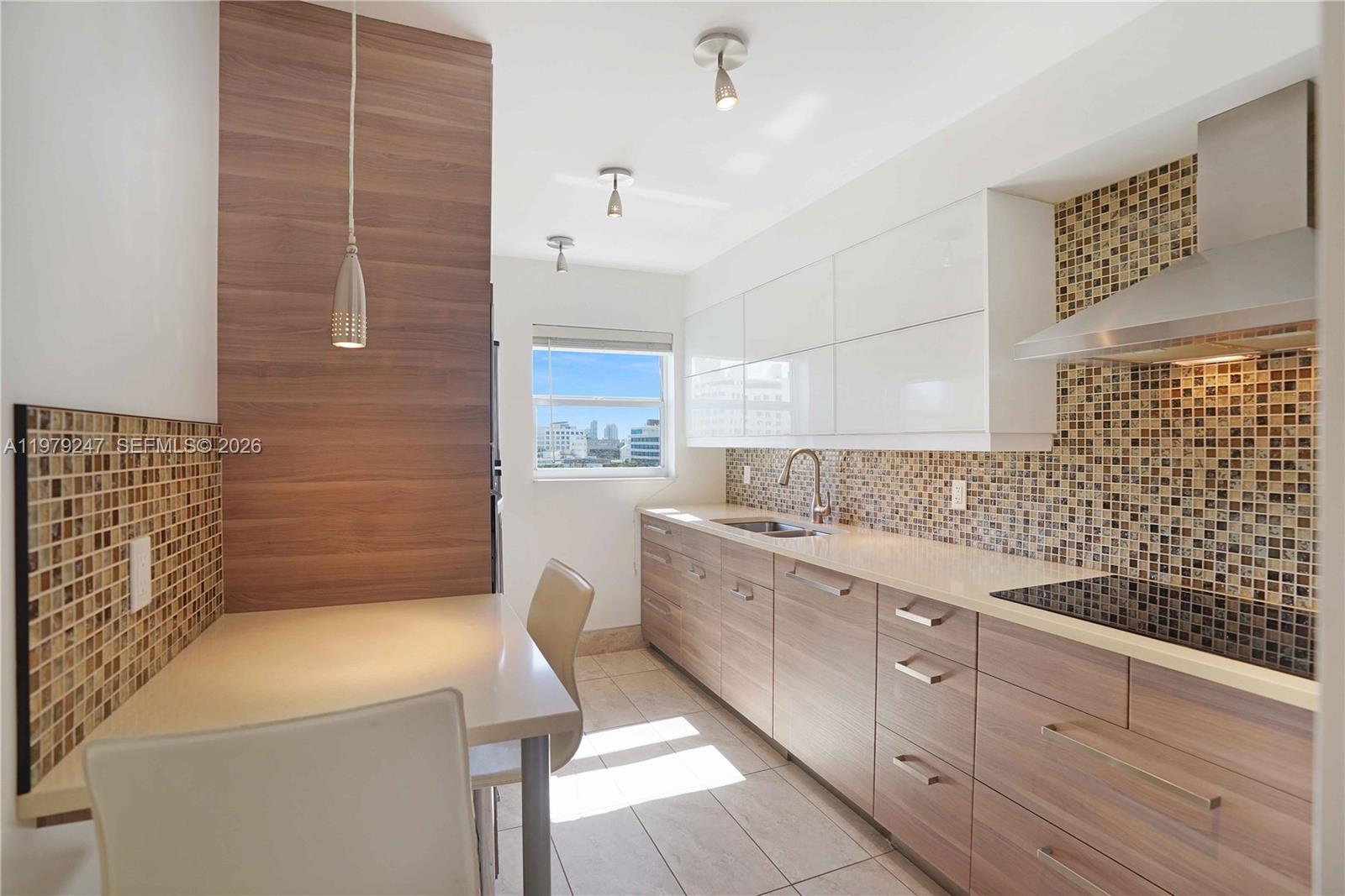 JAMES CENTRAL TOWERS COND - Residential