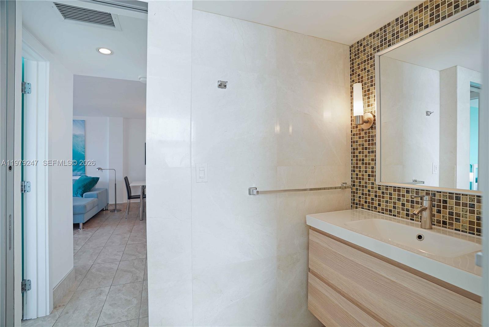 JAMES CENTRAL TOWERS COND - Residential