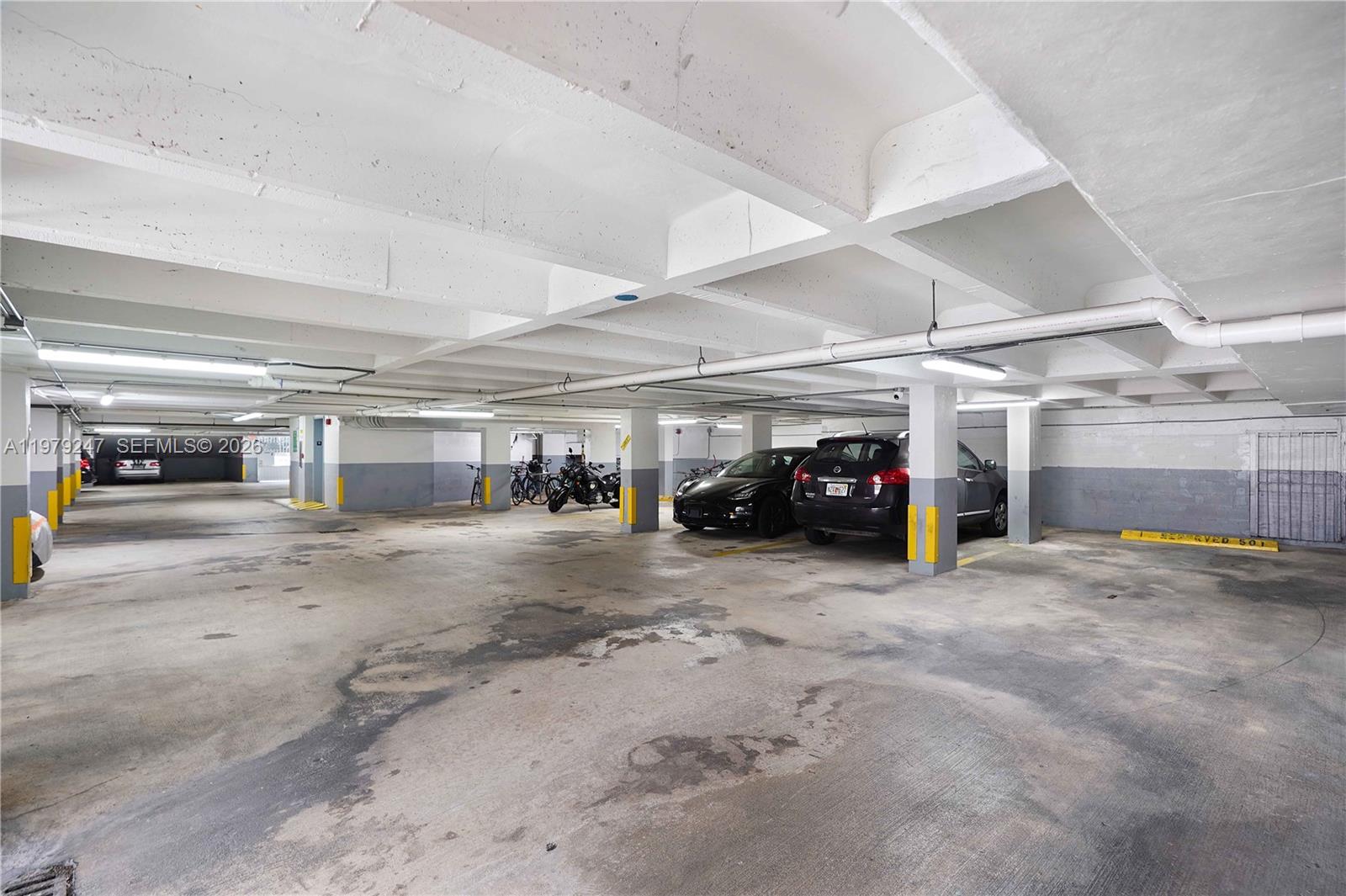 JAMES CENTRAL TOWERS COND - Residential