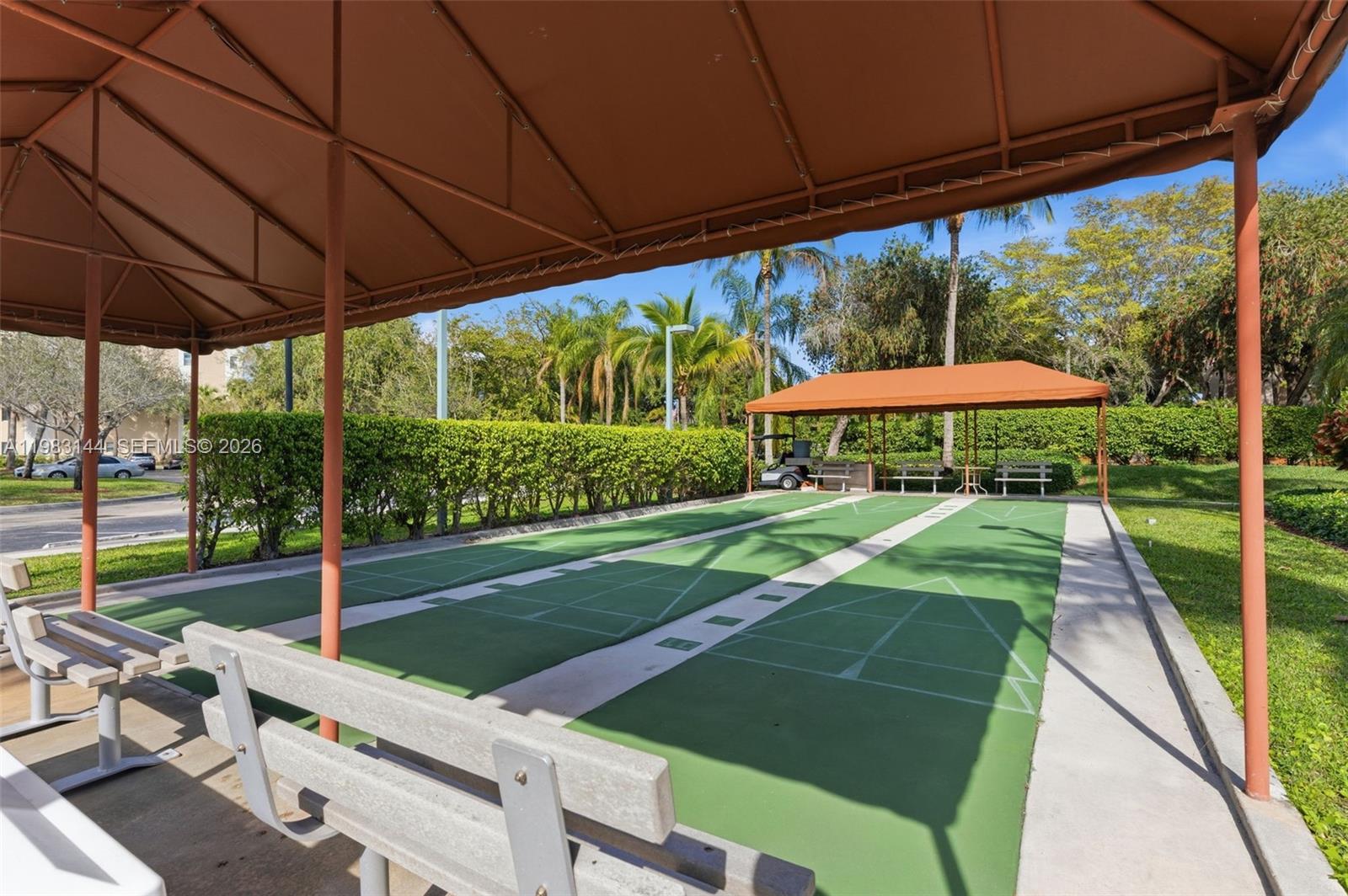 YARDLEY CONDOMINIUM E - Residential