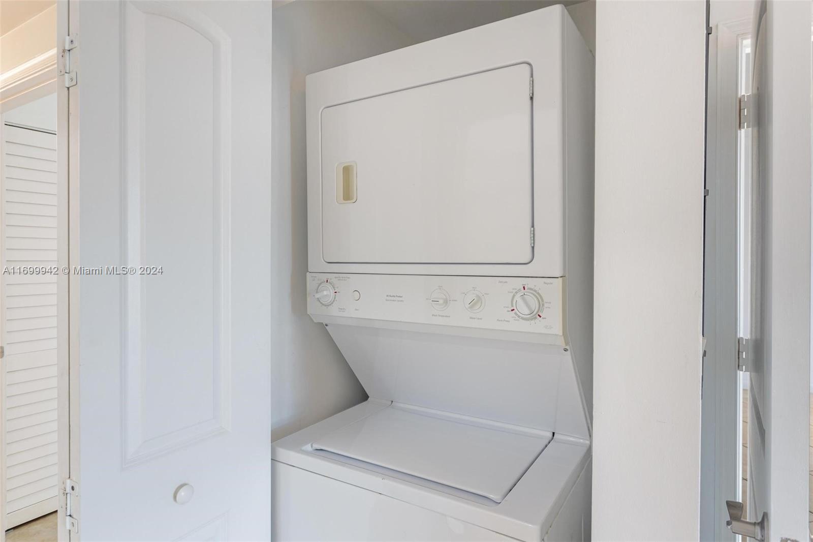 TOSCANO CONDO - Residential Lease