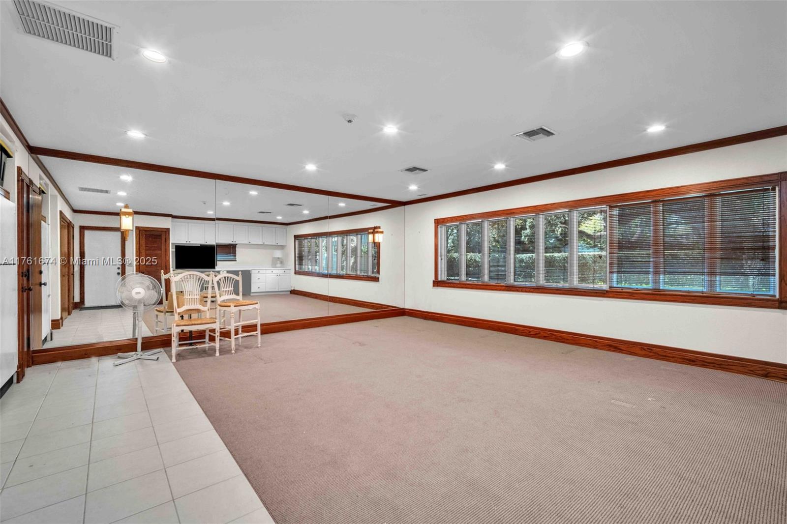 HOLLYWOOD HILLS NORTH SEC - Residential